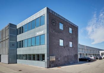 Kombineret kontor og lager centralt i Herlev