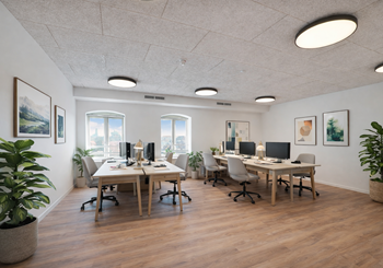 Lyst kontor på 5. sal med udkig over Roskilde by